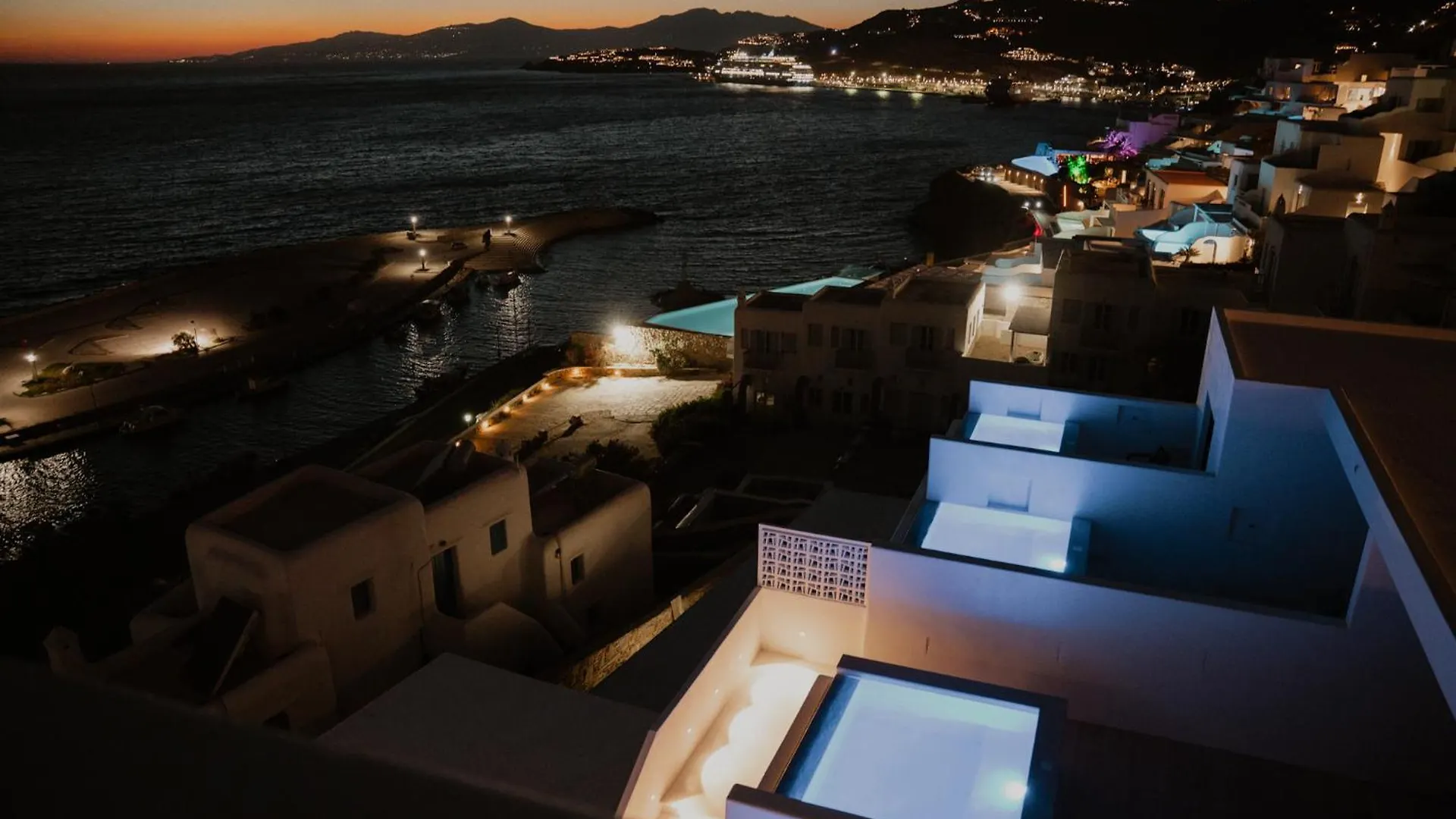 Mykonos TownTagoo Hills公寓式酒店